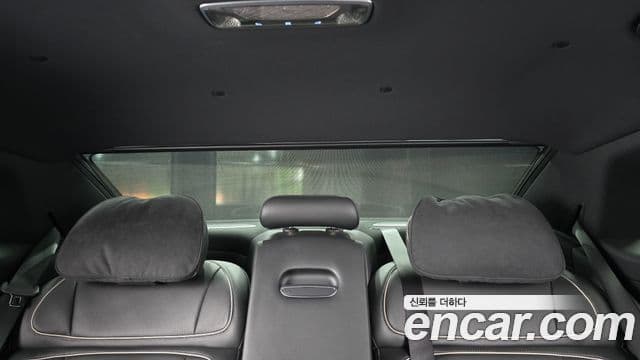 Genesis G90 2022 — ფოტო 37/38