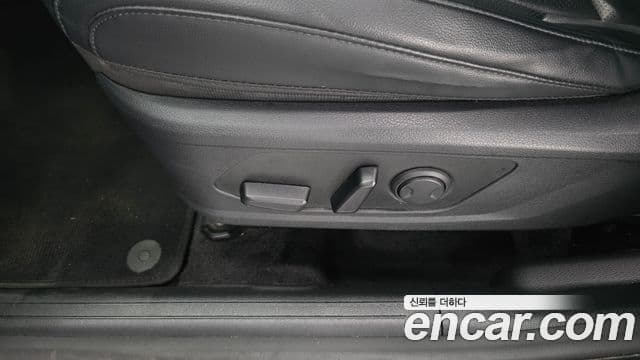 Kia Sportage 2022 — ფოტო 23/31