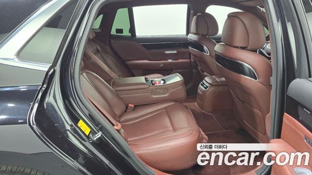 Genesis G90 2022 — ფოტო 11/20