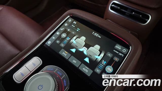 Genesis G90 2022 — ფოტო 15/20