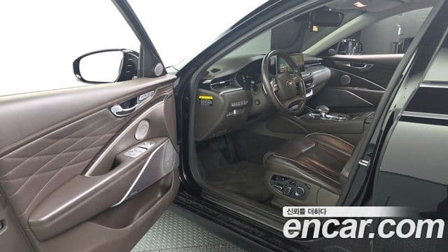 Kia The K9 2019 — ფოტო 8/20