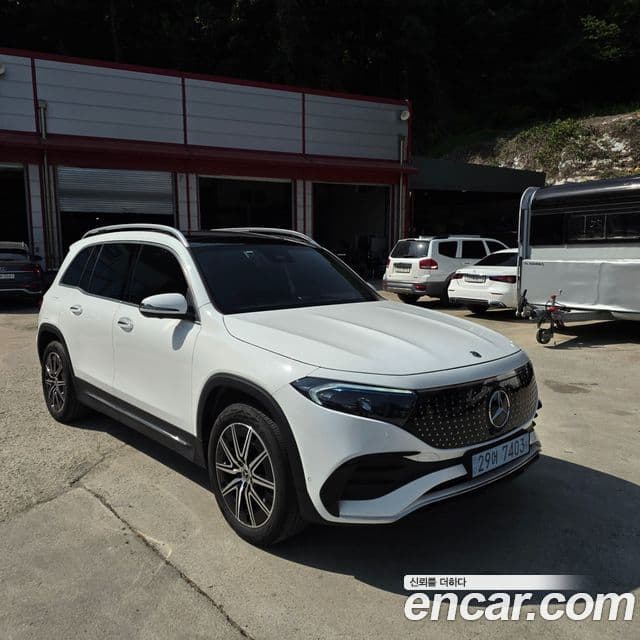 Mercedes-Benz EQB 2024 — ფოტო 11/20