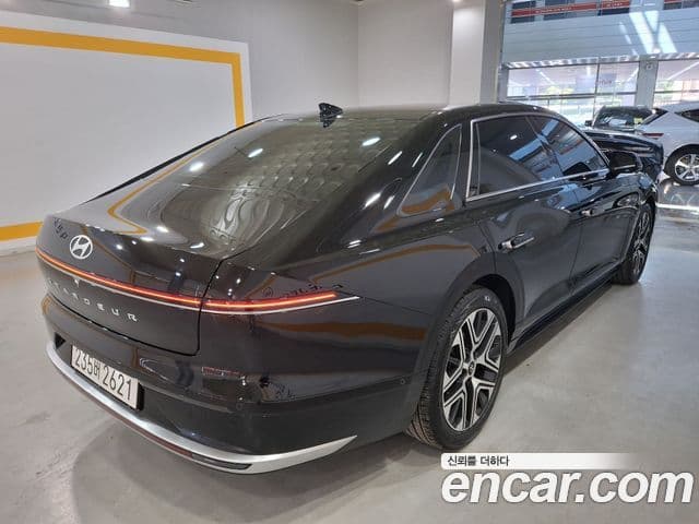 Hyundai Grandeur 2023 — Şəkil 5/20