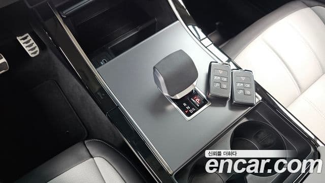 Land Rover Range Rover Evoque 2025 — Şəkil 9/20