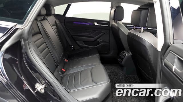 Volkswagen Arteon 2023 — ფოტო 11/20