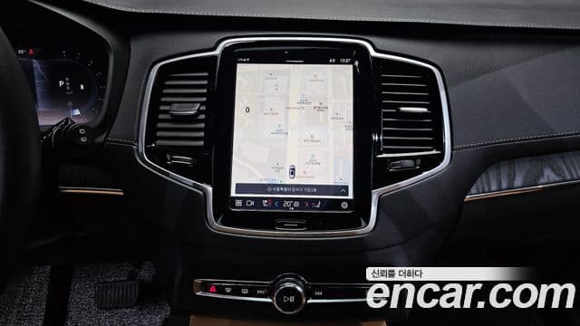 Volvo XC90 2024 — Фото 13/20