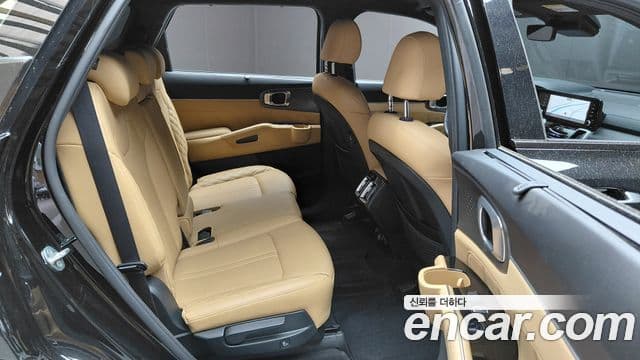 Kia Sorento 2021 — ფოტო 12/20