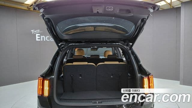 Kia Sorento 2021 — ფოტო 18/20