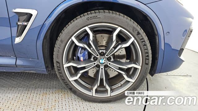 BMW X4M 2020 — ფოტო 28/34