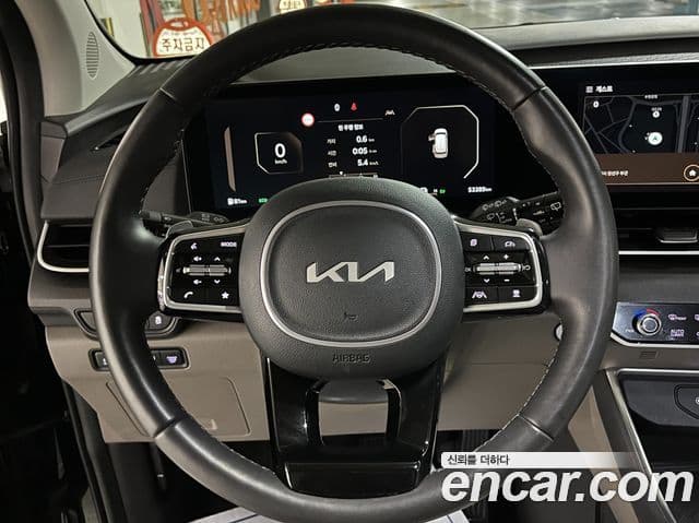 Kia Carnival 2024 — Şəkil 6/18