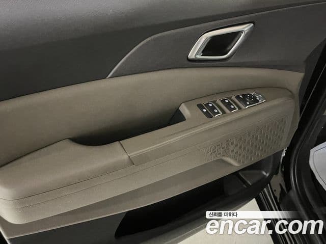 Kia Carnival 2024 — Şəkil 13/18