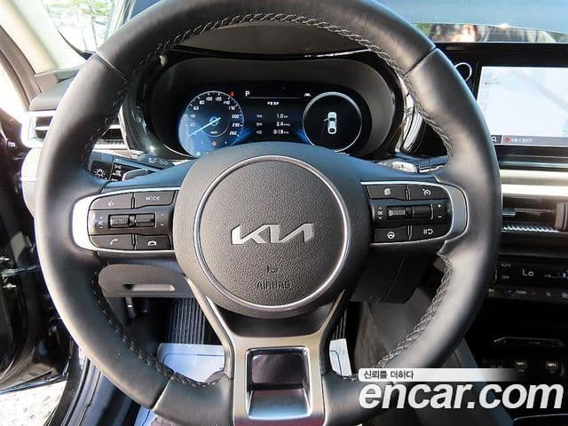 Kia K5 2023 — Şəkil 6/20