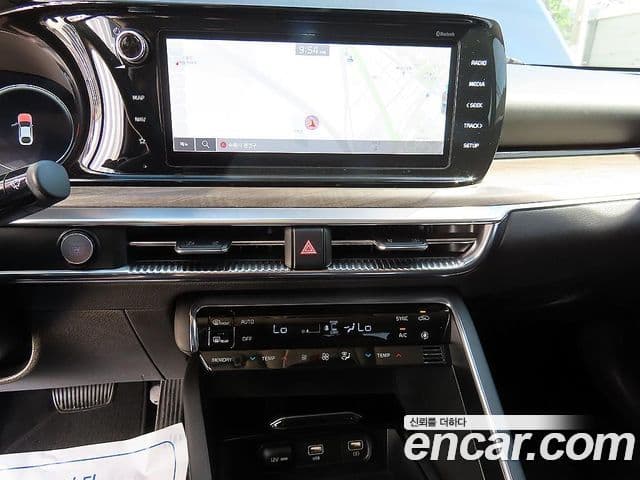 Kia K5 2023 — Şəkil 12/20