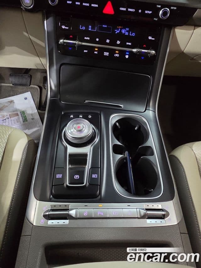 Kia Carnival 2020 — Şəkil 11/20