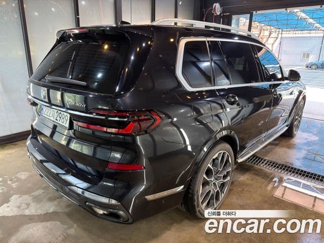 BMW X7 2024 — Şəkil 9/19