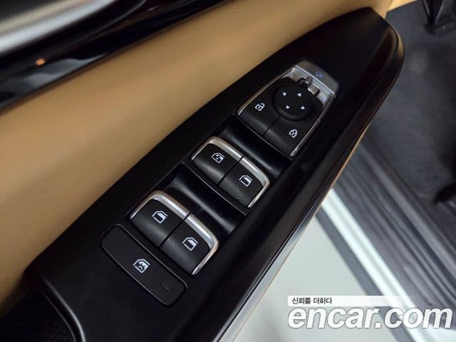 Kia Carnival 2022 — Фото 11/20