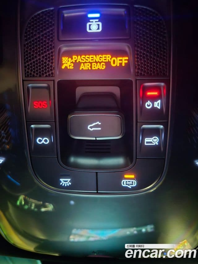 Genesis GV70 2021 — Şəkil 13/20