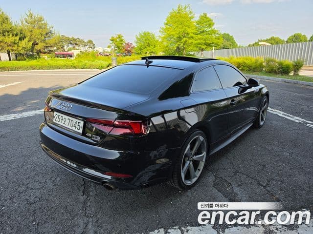 Audi A5 2019 — Photo 7/17