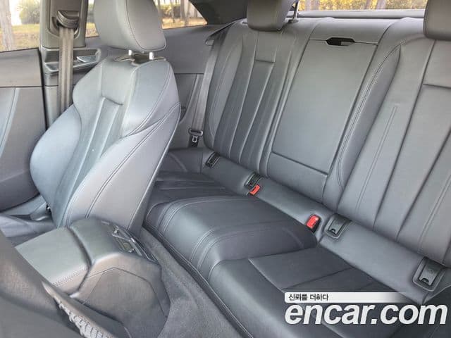 Audi A5 2019 — Photo 9/17