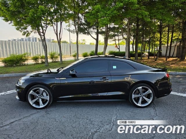 Audi A5 2019 — Photo 16/17