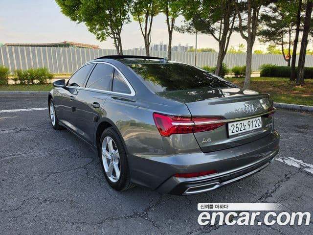 Audi A6 2019 — Şəkil 15/17