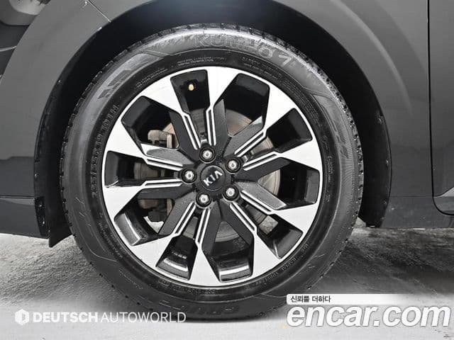 Kia Carnival 2021 — Şəkil 4/20