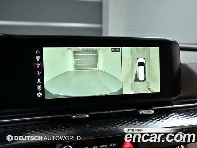 Kia Carnival 2021 — фото 15 из 20