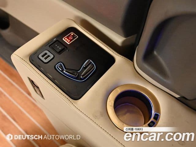 Kia Carnival 2021 — Şəkil 16/20