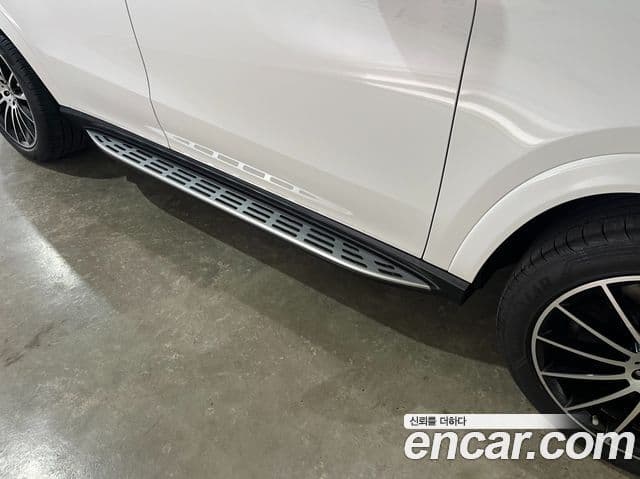 Mercedes-Benz GLE-Class 2022 — ფოტო 10/20