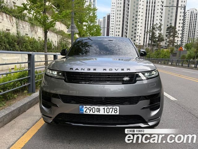 Land Rover Range Rover Sport 2025 — ფოტო 2/15