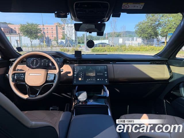 Land Rover Range Rover Sport 2025 — Photo 10/15