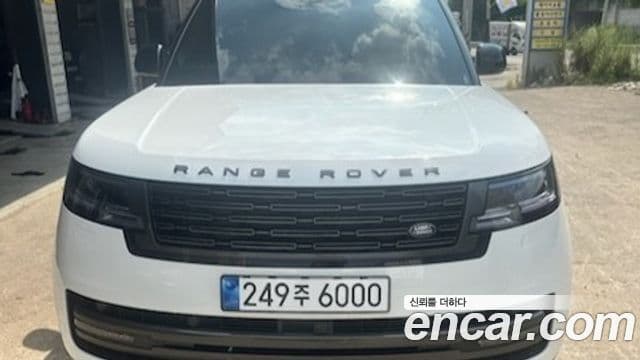 Land Rover Range Rover 2024 — ფოტო 2/7