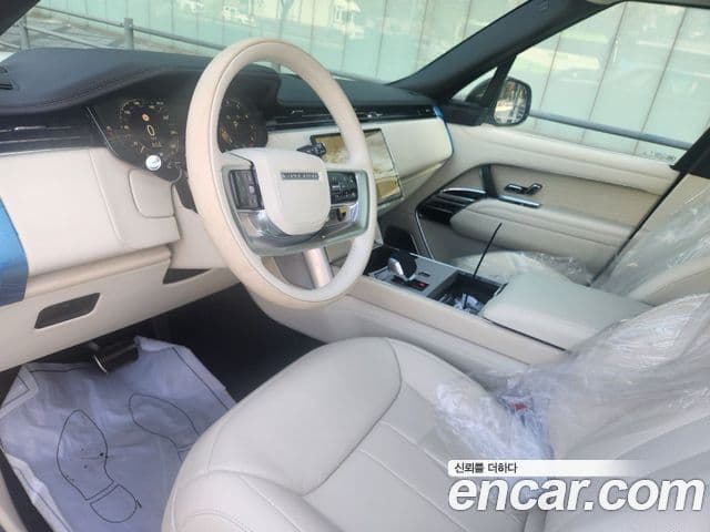 Land Rover Range Rover 2024 — ფოტო 4/7
