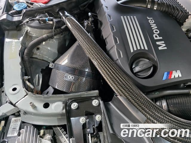 BMW M3 2018 — Photo 13/17