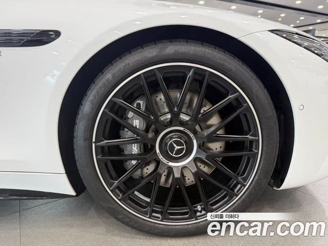 Mercedes-Benz SL-Class 2025 — ფოტო 4/20