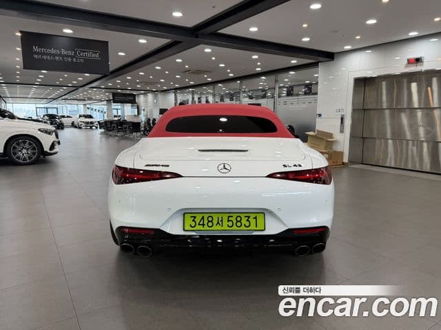 Mercedes-Benz SL-Class 2025 — ფოტო 6/20