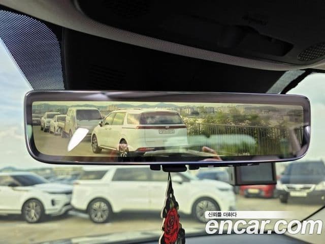 Kia Carnival 2024 — ფოტო 7/19