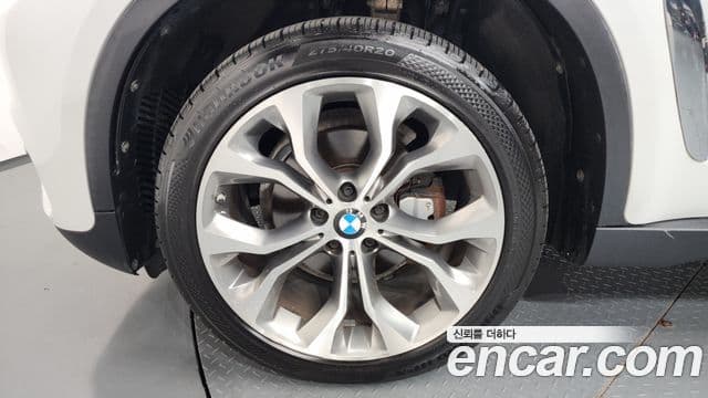 BMW X6 2019 — ფოტო 5/20