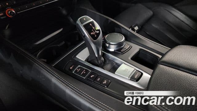 BMW X6 2019 — ფოტო 9/20