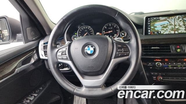 BMW X6 2019 — ფოტო 13/20