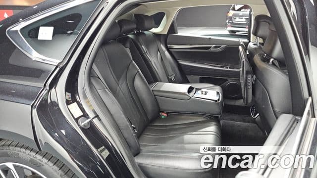 Genesis Electrified G80 2024 — Şəkil 11/20
