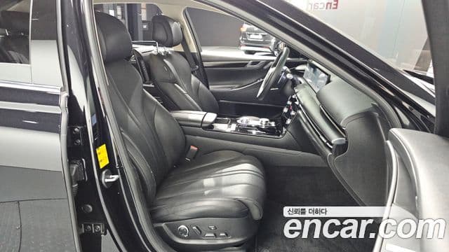 Genesis Electrified G80 2024 — Şəkil 12/20