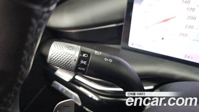 Genesis G80 2024 — Photo 13/37