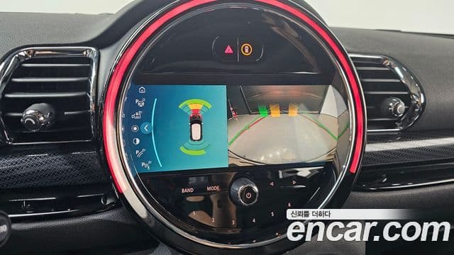 Mini Cooper Clubman 2022 — Şəkil 14/20