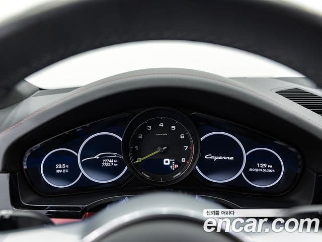 Porsche Cayenne 2022 — Şəkil 7/19