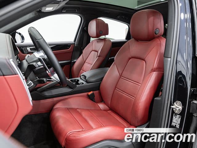 Porsche Cayenne 2022 — Şəkil 9/19