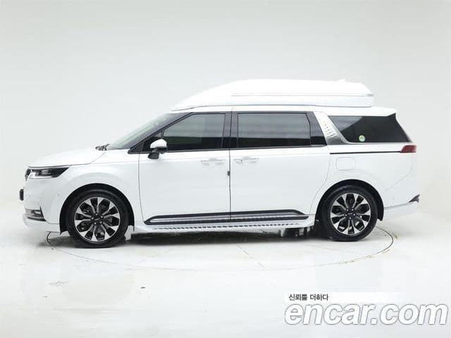 Kia Carnival 2023 — Şəkil 2/20