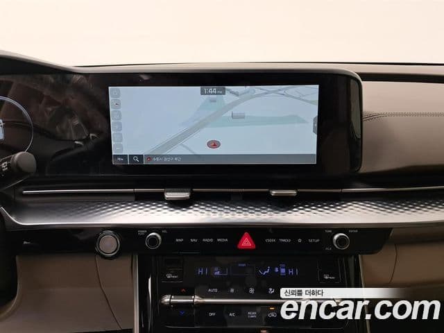 Kia Carnival 2023 — Şəkil 7/20