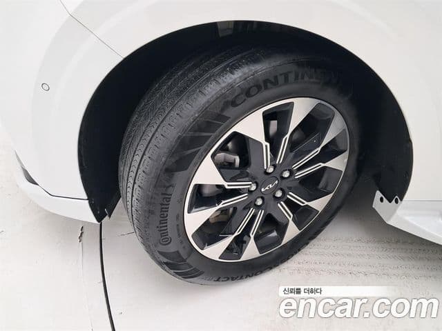 Kia Carnival 2023 — Şəkil 20/20