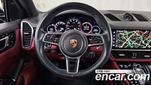 Porsche Cayenne 2022 — Фото 12/20